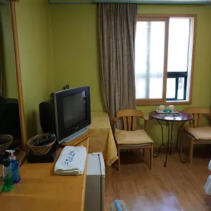 Motel Grand, Ciudad Metropolitana de Busan
